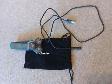 Photo of free Aesfee Rotary Shaver with USB charging cable (Roseacre ME15) #1