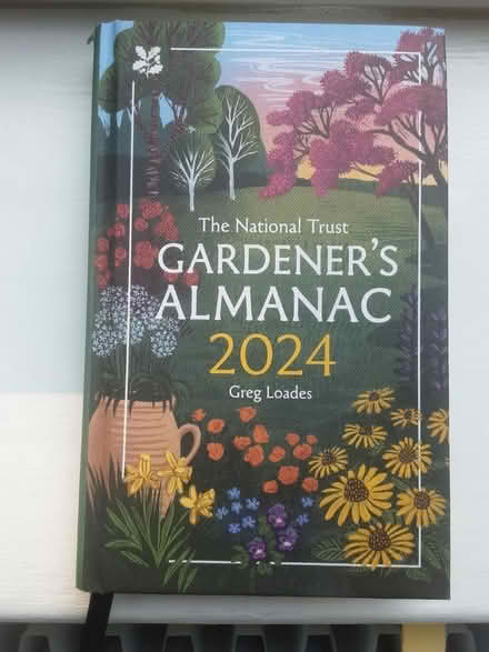 Photo of free 2024 Gardener's Almanac (Hove BN3) #1
