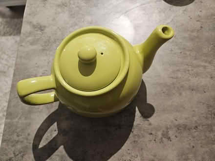 Photo of free Tea pot (Southcore Downtown Toronto) #1
