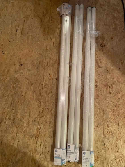 Photo of free Fluorescent light tubes (Centennial-Jordan & Parker Rds) #3