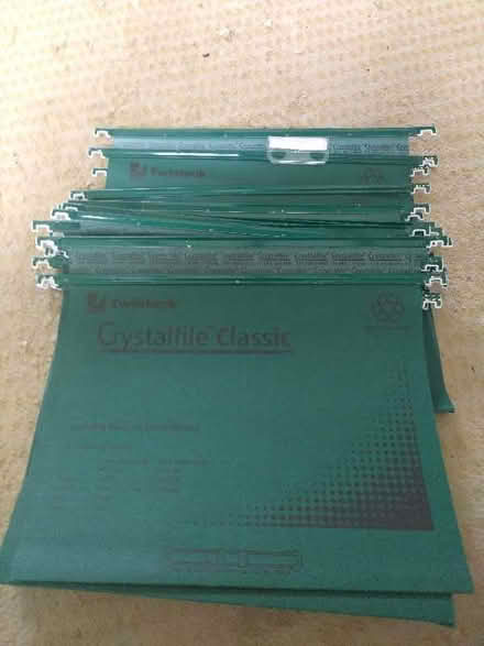 Photo of free A4 size hanging files (Yarwell PE8) #1