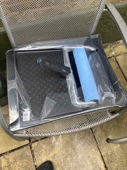 Photo of free large paint tray roller (Tottenham N18) #1