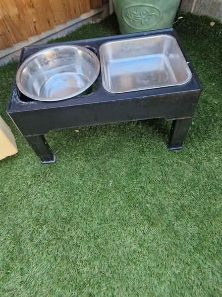 Photo of free Dog bowls (EN1) #1