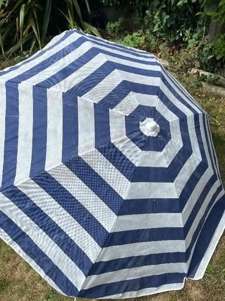 Photo of free Sun parasol (Crouch End N8) #3