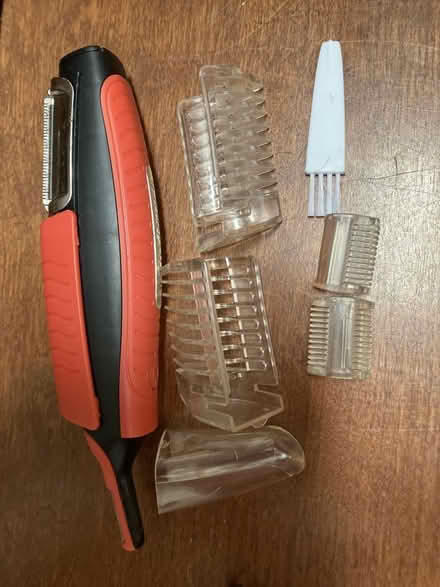 Photo of free Battery operated hair cutter/shaver (Balmerino DD6) #3