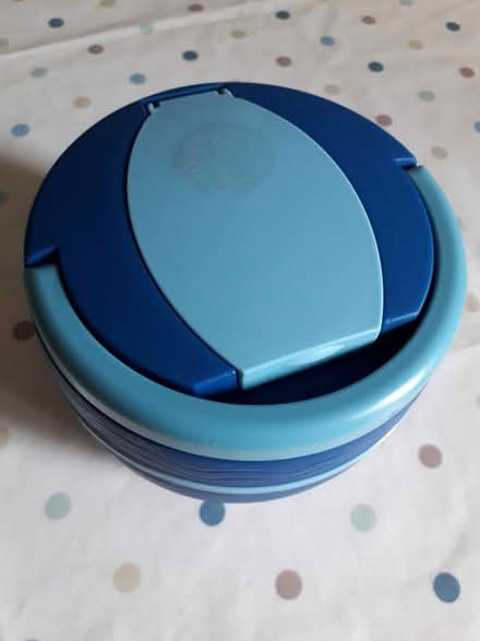 Photo of free Insulated pot unused (HP3 Apsley) #1