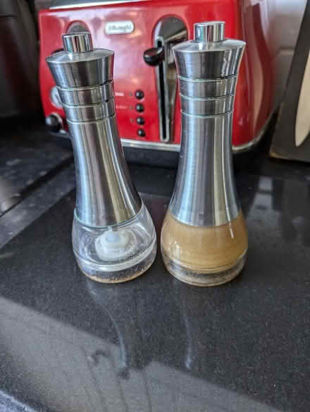 Photo of free Cole & Mason Salt & Pepper grinders (Bolton-le-Sands LA5) #1