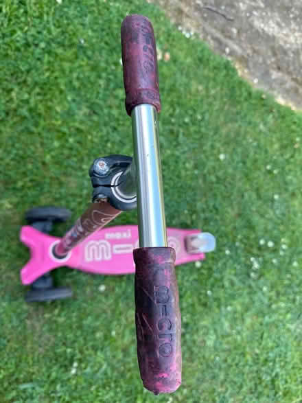 Photo of free Maxi Micro Scooter Pink (Potters Bar EN6) #2