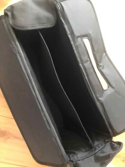 Photo of free Very large laptop bag (Whitton TW3) #3
