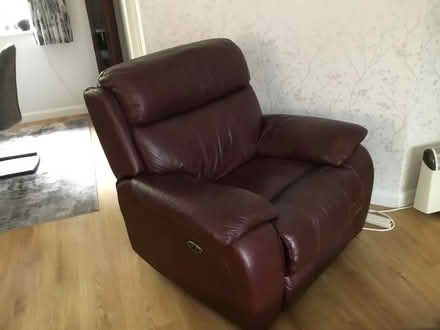 Photo of free Burgundy leather three & two seater settee and one chair. (Bashley BH25) #2