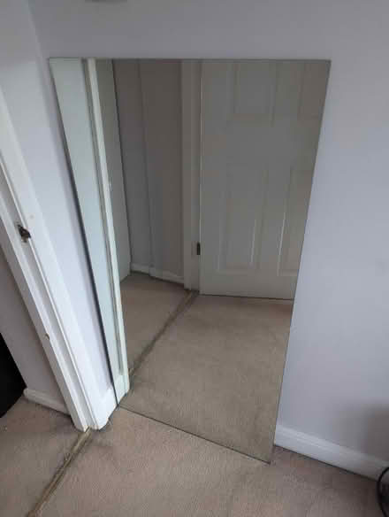 Photo of free Mirror (Cheshunt (EN8)) #1