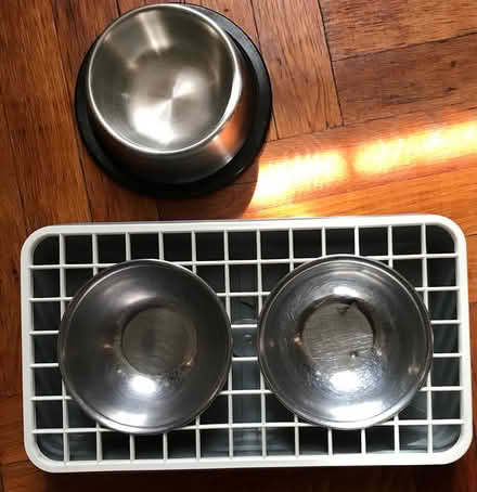 Photo of free Pet Bowls (Crown Heights, Brooklyn 11225) #1