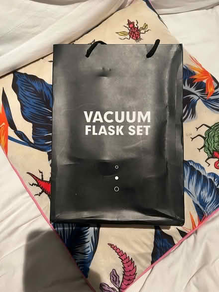 Photo of free Vacuum flask with cups (Bloomsbury -WC1N) #1