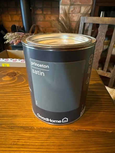 Photo of free 750 ml multi surface grey paint (CH44) #1