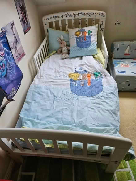 Photo of free Toddler/child bed (Weybridge KT13) #1