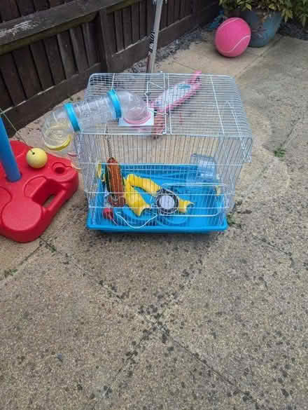 Photo of free Hamster cage (GU11) #1