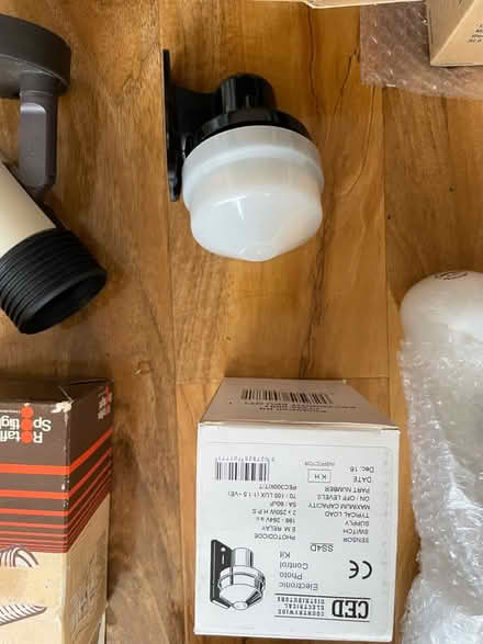 Photo of free Electrical stuff (Chigwell IG7) #2