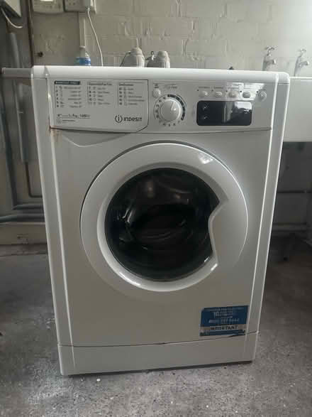 Photo of free Washing machine (B32) #4