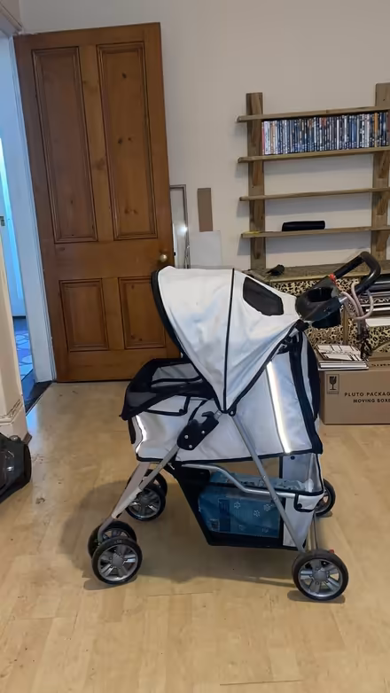 Photo of free Dog push chair (BD15 nr Bingley) #2