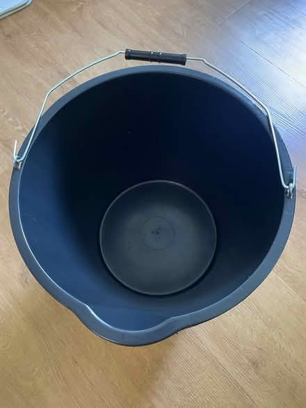 Photo of free Bucket (CR2) #3