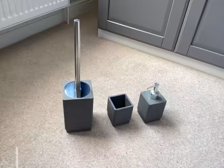 Photo of free Bathroom set (Ashington NE63) #1