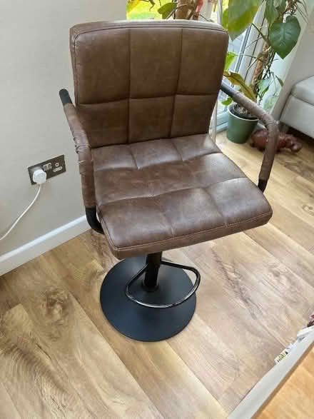 Photo of free Pair of bar stools (Harwell OX11) #1