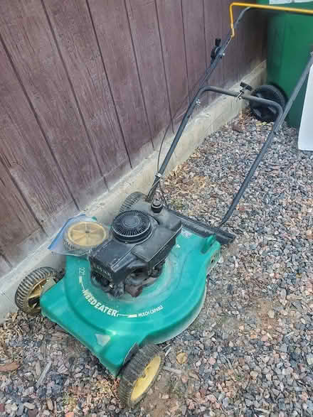 Photo of free Lawn mower (gas) (Nob Hill 80122) #1