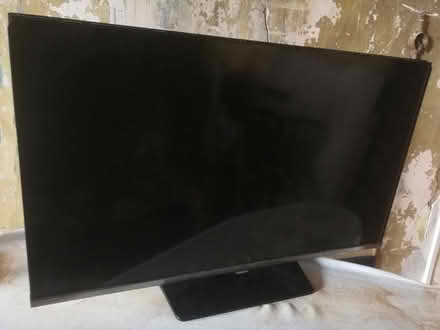 Photo of free Samsung tv for parts (Putney SW15) #1