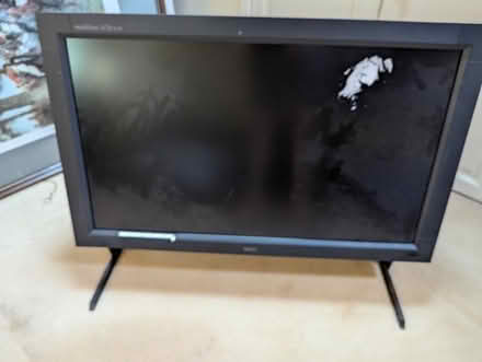 Photo of free Computer monitor - likely working LCD (West Byfleet GU22) #1