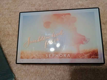 Photo of free Lightly used Sephora eyeshadow (SE12) #1
