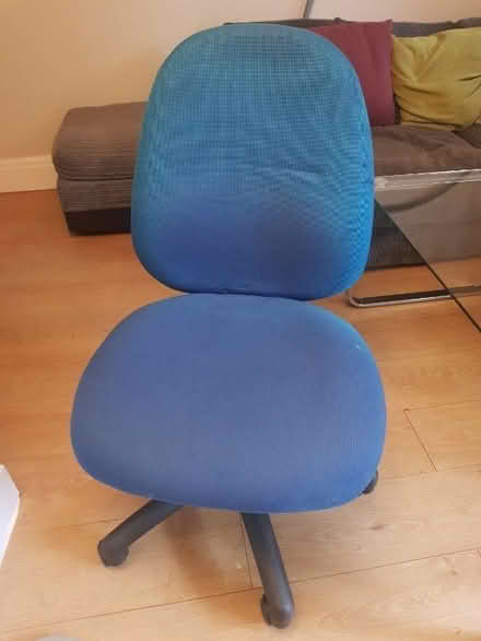 Photo of free Solid Office Chair (Caversham RG4) #4