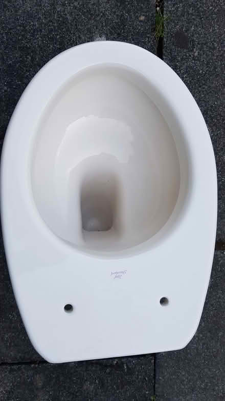 Photo of free WC pan (AB32) #1
