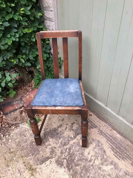 Photo of free Chair (S33) #1