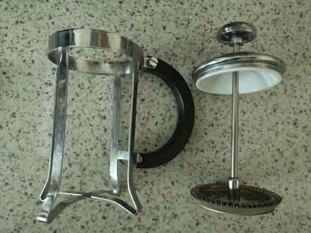 Photo of free Cafetiere without the beaker (City Point DE24) #2