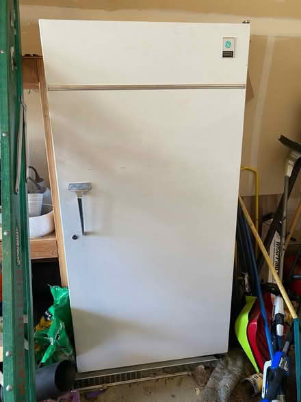 Photo of free Stand Up Freezer (Thornton) #1