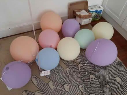 Photo of free 10 Party Balloons Blown Up (Lower Assendon RG9) #1