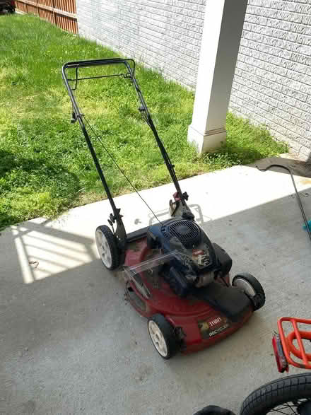 Photo of free Lawn Mower (Bloomingdale) #1