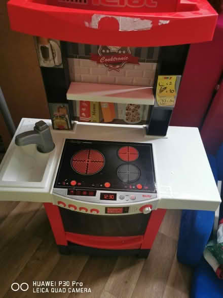 Photo of free Kids Toy kitchen (West Norwood SE27) #1