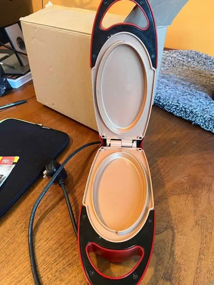 Photo of free 5 Minute Omelette maker (Pollards Hill SW16) #3