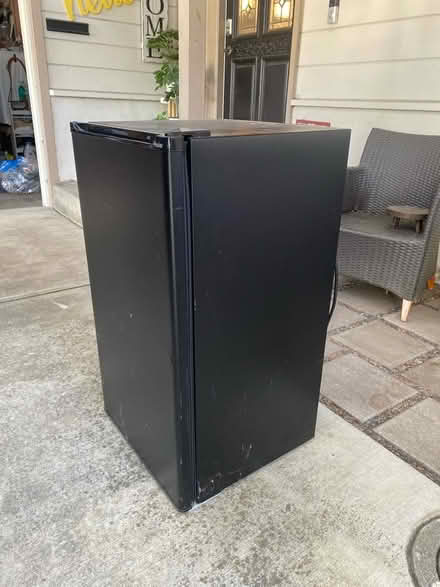 Photo of free Black mini fridge (Santana row) #2