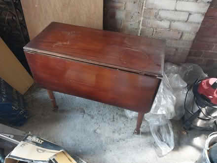 Photo of free Vintage table with folding leaves (N3) #1