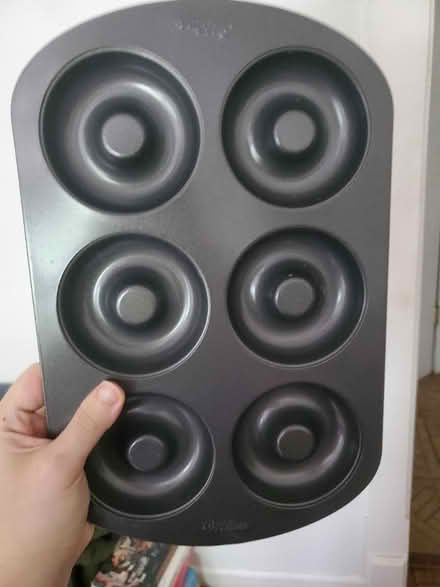 Photo of free Donut Baking Trays (Bayonne, NJ) #1