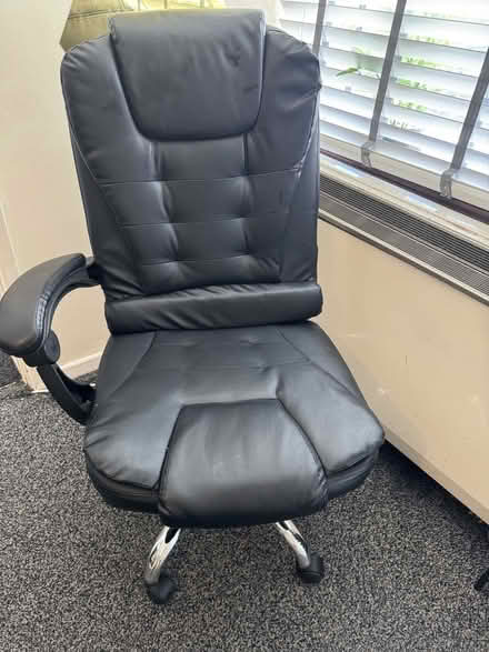 Photo of free Office chair (West Hitchin SG5) #1