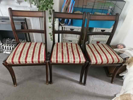 Photo of free table and 5 chairs (Moulscoombe) #2