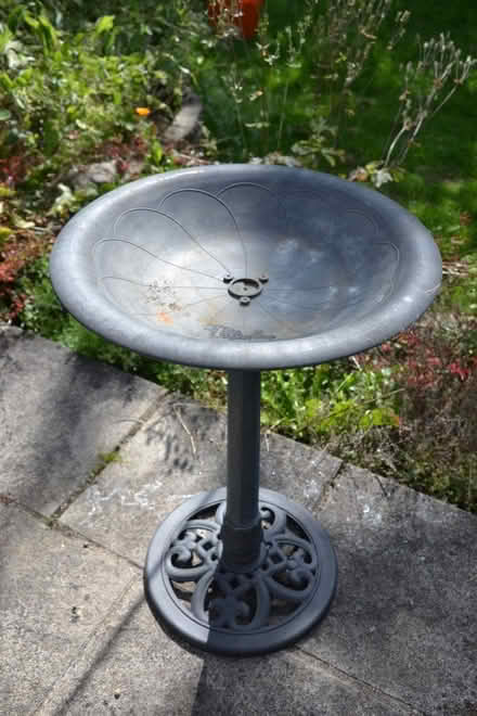 Photo of free Bird bath (Heronsgate WD3) #1
