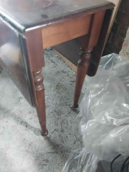 Photo of free Vintage table with folding leaves (N3) #2