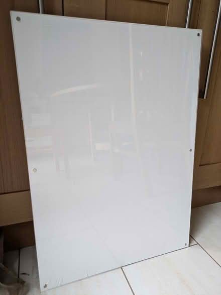 Photo of free Clear acrylic magnetic picture frames (Hertford SG14) #1