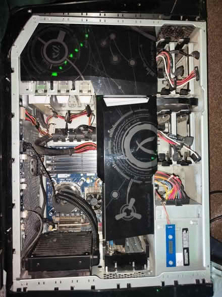 Photo of free Old alien pc (DY4) #4