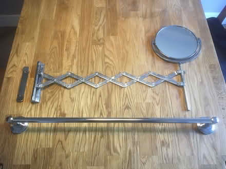 Photo of free shaving mirror + towel rail (Cobham, KT11) #2