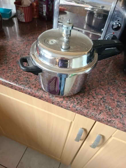 Photo of free Pressure cooker (Eltham SE9) #1